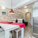 Valentino Apartament