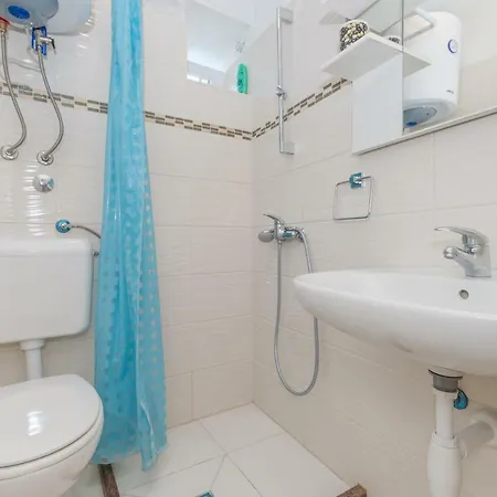 Valentino Apartmán Turanj