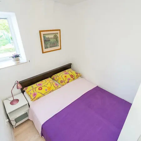 Apartamento Valentino Turanj