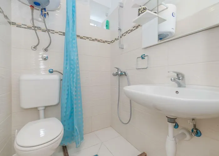 Valentino Apartman Turanj